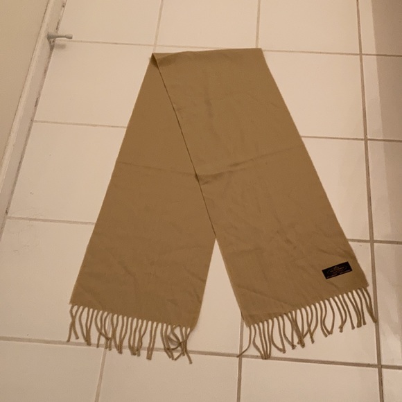 Classic 100% Solid Cashmere Scarf – The Andover Shop 100% Cashmere Hand Tailored Made in Germany Tan Scarf